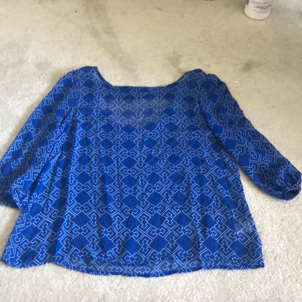 Blue geometric blouse